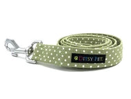 Ditsy Pet Evergreen Lead